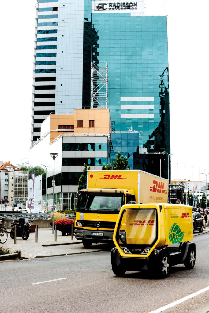Clevon 1 for DHL and DHL Lorry