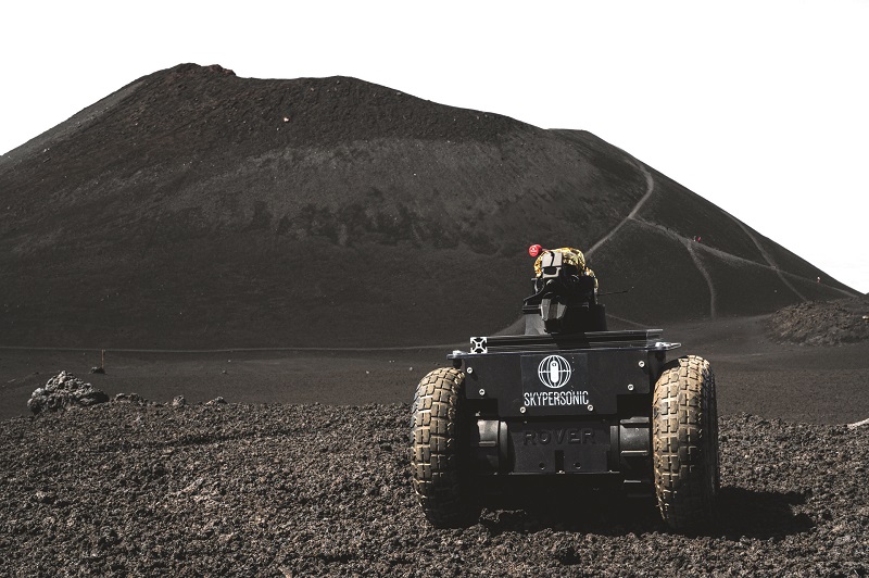 The Skyrover is a 35 cm-tall UGV featuring a camera periscope and a 1.2 m robotic arm