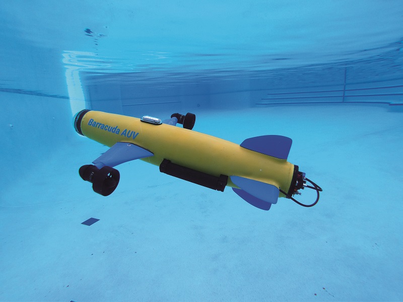 Pool testing the Barracuda to determine the effects on vehicle performance of the ARC Scout MkII sidescan sonar, which will be offered as an option on production examples