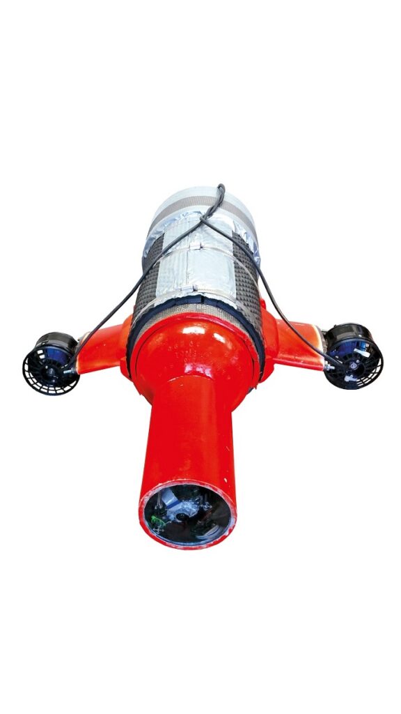The proof-of-concept vehicle built for the XPRIZE competition featured a pressure hull based on a modified aluminium scuba tank to withstand pressure at 2000 m, while the production vehicle has a polymer pressure hull rated for 600m