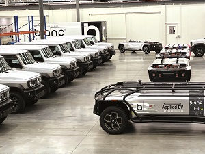 The Blanc Robot’s standard battery pack contains just 51 kW/h power, which enables 400 km of range between recharges and leaves space for 1500 kg of payload or additional batteries