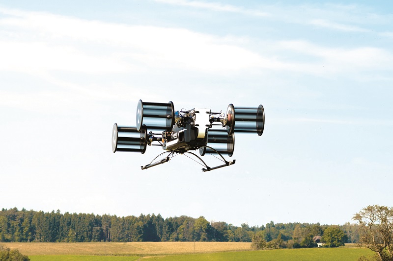 Bumblebee 2.0’s role is to expand the flight envelope, demonstrate decoupling of the pitch axis from the flight direction, and show off its capabilities to the public and industry (Image courtesy of CycloTech)