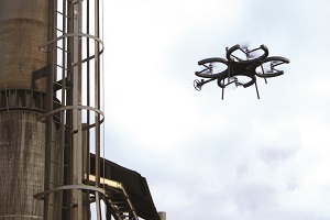 Once at the GNSS and altitude of an inspection point, the UAV locks in to station-keep at about 50 cm horizontally from it before approaching at a slow speed