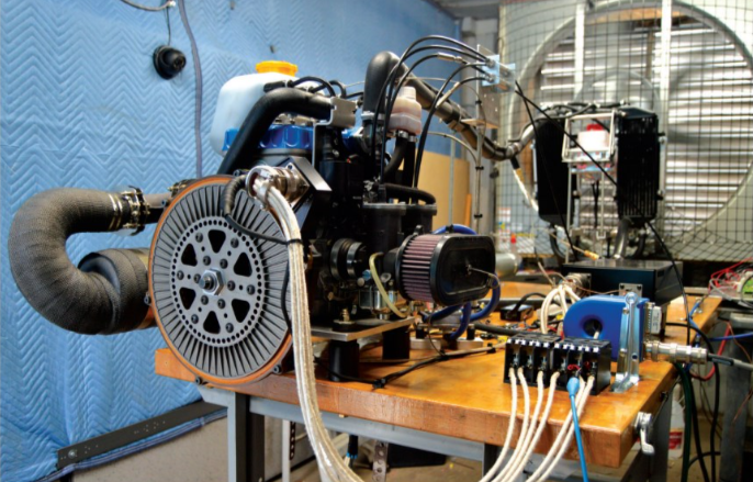 The HPS400 is built around a Rotax 582 engine, modified with a second radiator (visible at the back) for extra cooling in VTOL and hover
