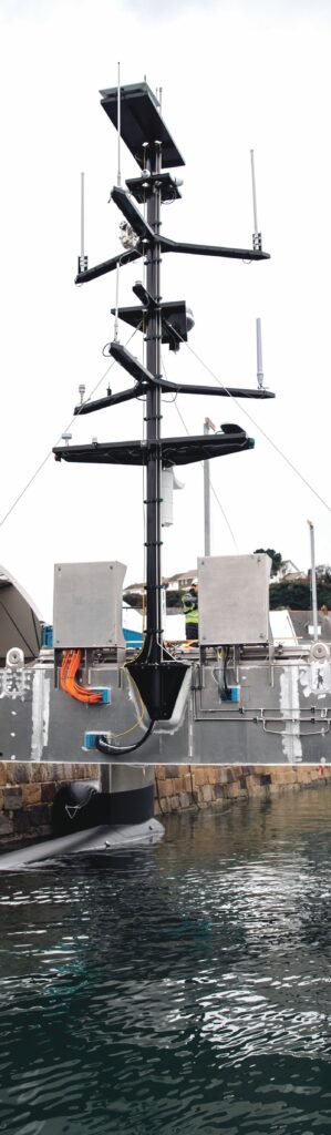 The USV’s mast integrates a plethora of antennas, cameras and sensors for ensuring constant, redundant communications, navigation and situational awareness