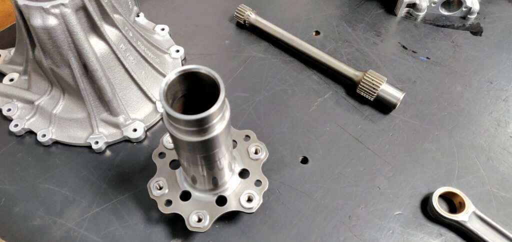 Power is transmitted from the gearbox to the propeller via a quill shaft, made from a steel used in Formula One springs so that it can flex to absorb energy